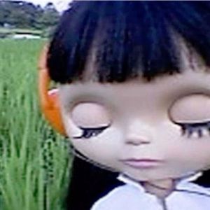 Meet your Posher, Carolina